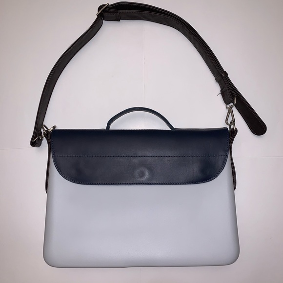 OBag O Bag Folder Messenger Bag With Leather Flap - Picture 6 of 15